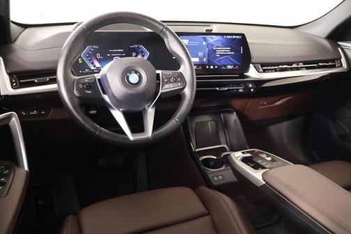 2025 BMW X2 xDrive28i