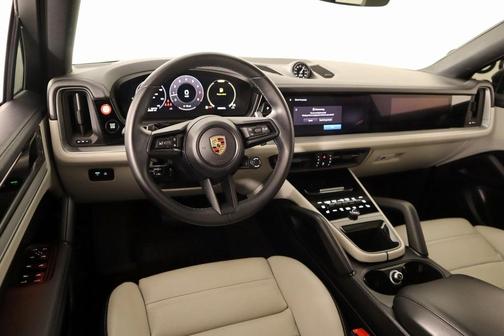 2024 Porsche Cayenne AWD