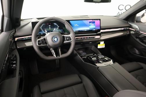 2026 BMW 550e xDrive