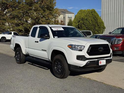 2023 Toyota Tacoma SR