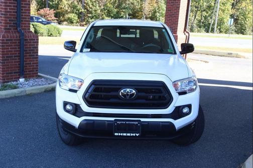 2023 Toyota Tacoma SR