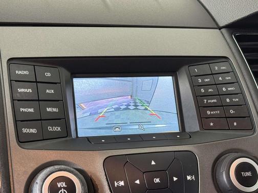 2018 Ford Taurus SEL