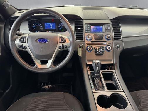 Magnetic Metallic 2018 Ford Taurus SEL