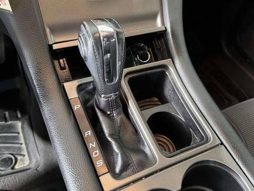 2018 Ford Taurus SEL