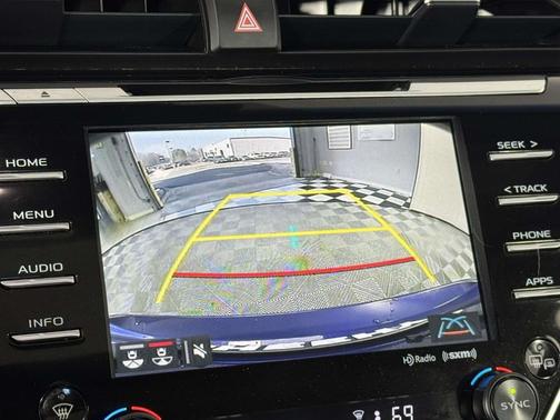 2018 Toyota Camry Hybrid LE