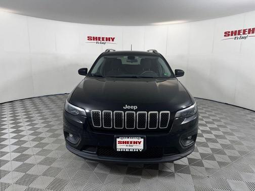 Diamond Black Crystal Pearlcoat 2019 Jeep Cherokee Latitude