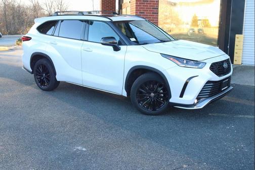 2023 Toyota Highlander XSE