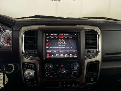 Bright Silver Metallic Clearcoat 2017 RAM 1500 Laramie