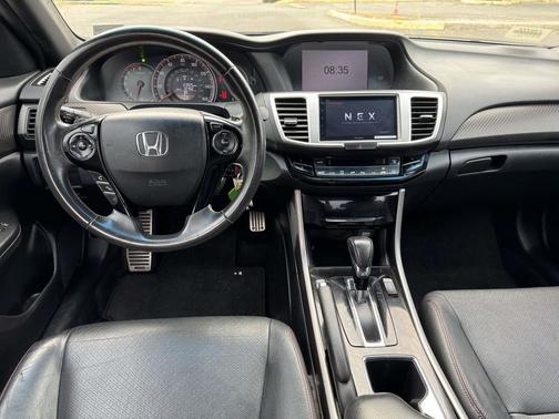 2017 Honda Accord Sport SE