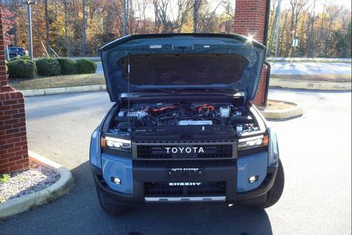 2025 Toyota Land Cruiser Base