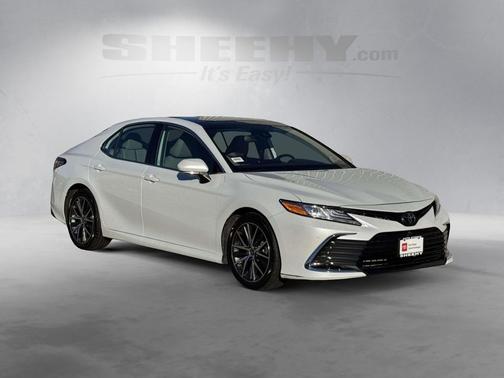2023 Toyota Camry XLE