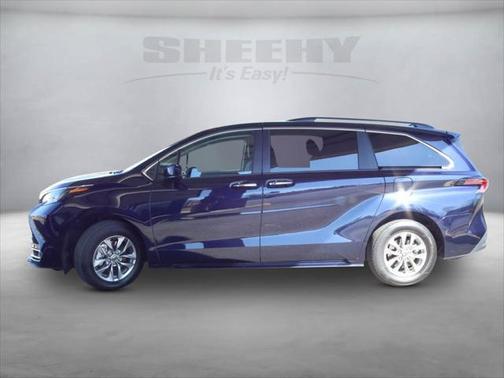 2024 Toyota Sienna XLE 7 Passenger