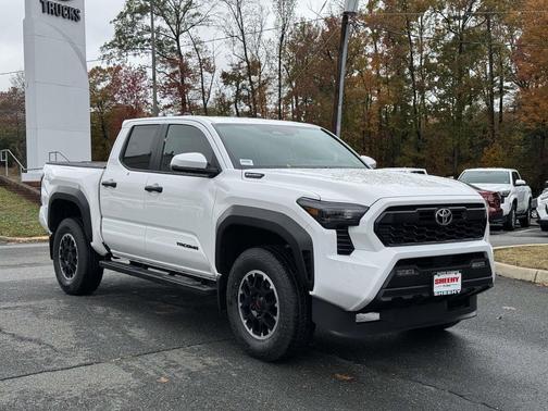 2025 Toyota Tacoma TRD Off Road