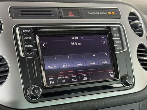 2017 Volkswagen Tiguan 2.0T Wolfsburg Edition