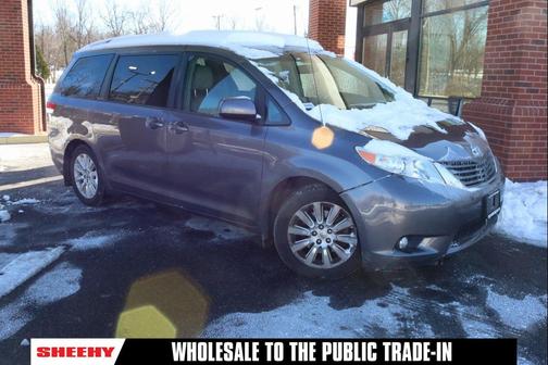 2014 Toyota Sienna XLE