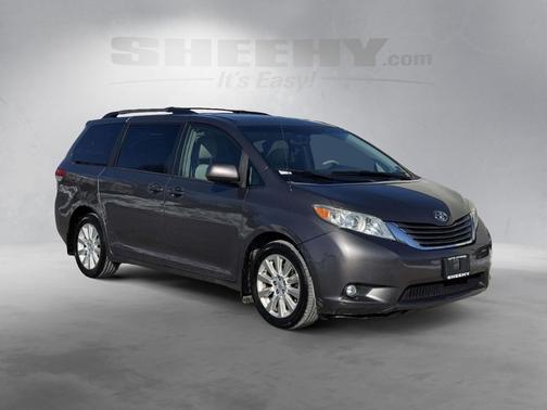 2014 Toyota Sienna XLE
