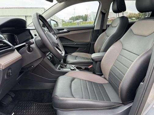 2022 Volkswagen Taos 1.5T SEL