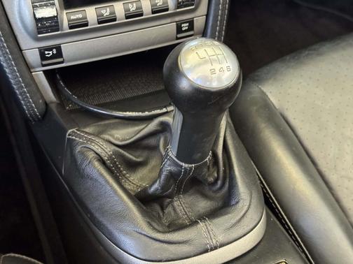 Arctic Silver Metallic 2006 Porsche 911 Carrera 4