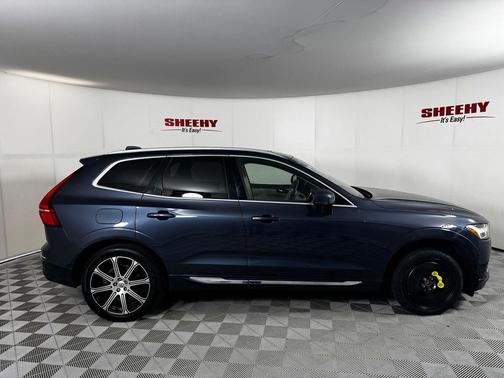 Denim Blue Metallic 2020 Volvo XC60 T5 Inscription