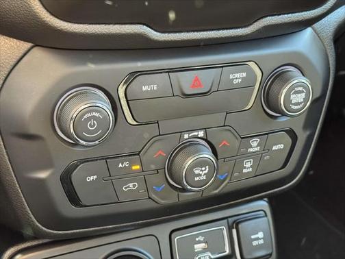 2018 Jeep Renegade Altitude