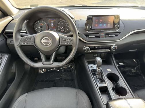 2023 Nissan Altima S FWD