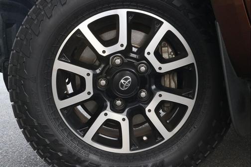 2016 Toyota Tundra SR5