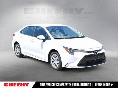 Super White 2020 Toyota Corolla LE