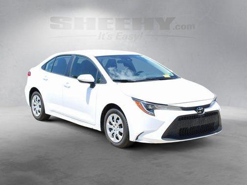 Super White 2020 Toyota Corolla LE