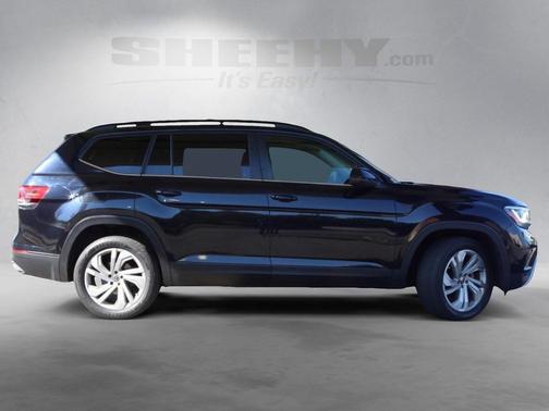 2022 Volkswagen Atlas 3.6L SE w/Technology