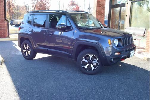 2022 Jeep Renegade Trailhawk