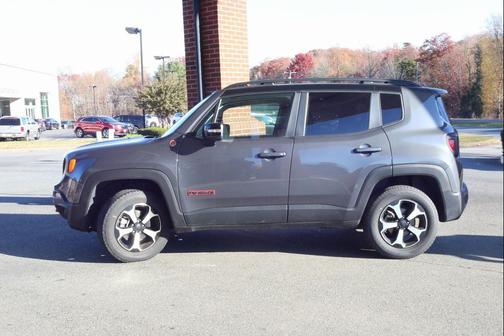 2022 Jeep Renegade Trailhawk