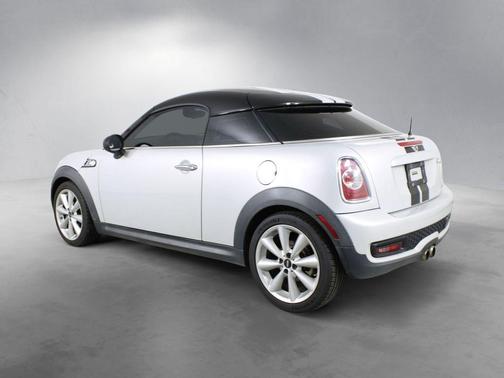 Pepper White 2012 MINI Cooper S Base