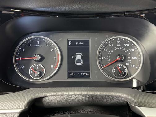 White Pearl 2021 Kia K5 LXS