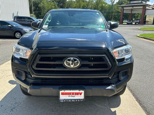Midnight Black Metallic 2020 Toyota Tacoma SR5
