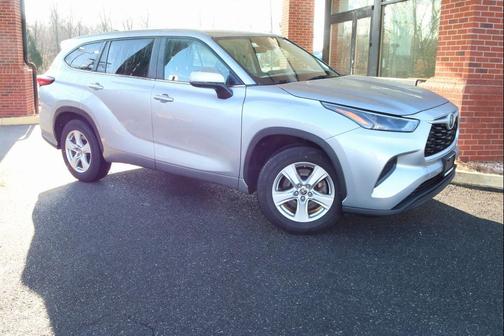 2023 Toyota Highlander Platinum