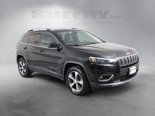 Diamond Black Crystal Pearlcoat 2019 Jeep Cherokee Limited