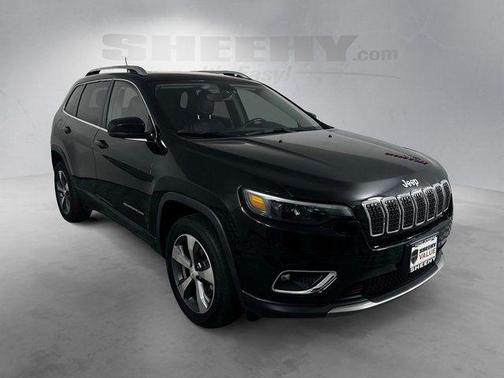 Diamond Black Crystal Pearlcoat 2019 Jeep Cherokee Limited