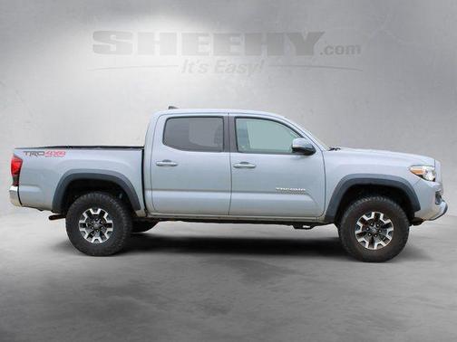 Cement 2019 Toyota Tacoma TRD Off Road