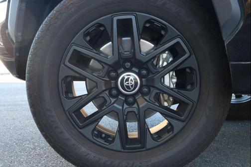 2024 Toyota Tundra Hybrid Limited