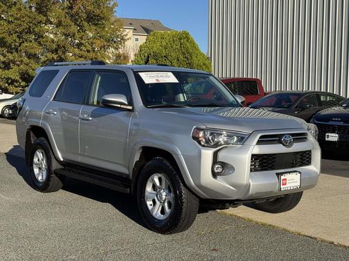 2024 Toyota 4Runner SR5