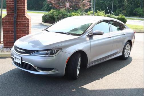 2016 Chrysler 200 Limited