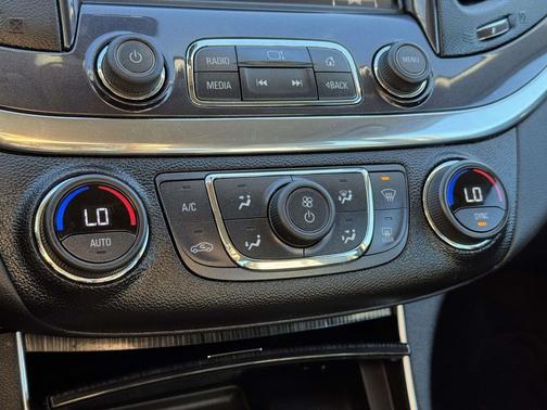 2016 Chevrolet Impala LT