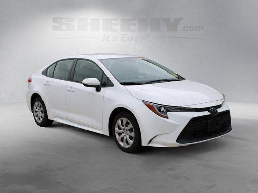 Super White 2021 Toyota Corolla LE