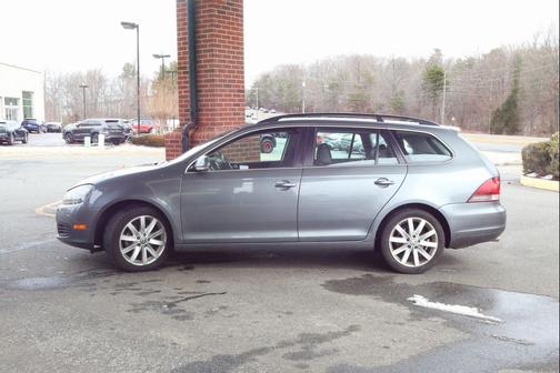 2011 Volkswagen Jetta SportWagen SE