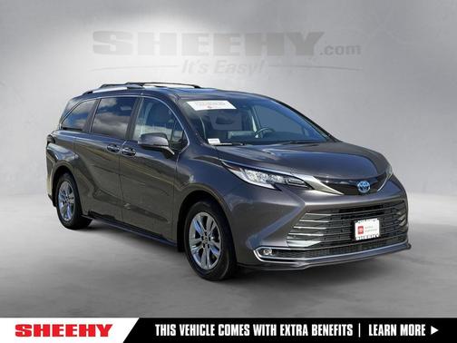 2024 Toyota Sienna Limited 7-Passenger