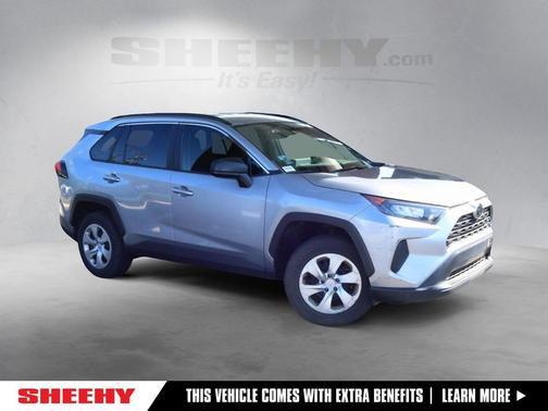 2020 Toyota RAV4 LE