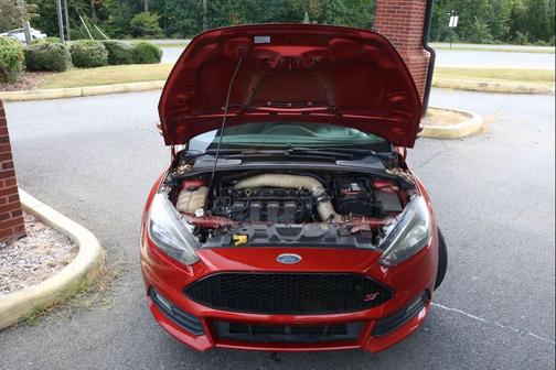 2018 Ford Focus ST ST