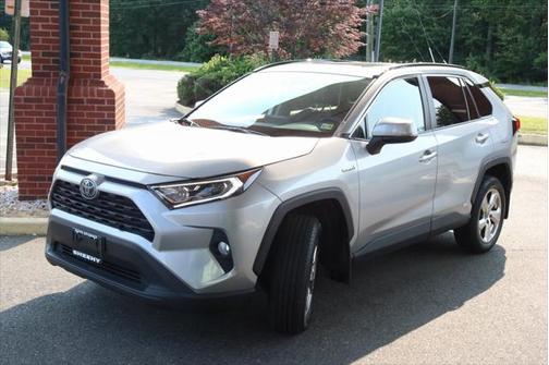 2021 Toyota RAV4 Hybrid XLE Premium