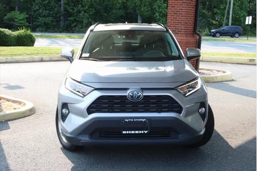 2021 Toyota RAV4 Hybrid XLE Premium