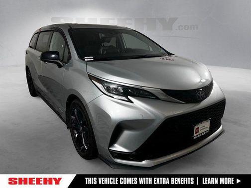 Celestial Silver Metallic 2021 Toyota Sienna XSE 7 Passenger